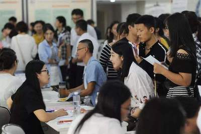 大学生就业难成为常态,技术岗缺口2000万,技校似乎才是最佳选择
